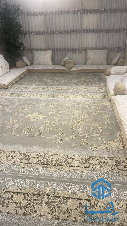 سه عدد قالین نخی گل