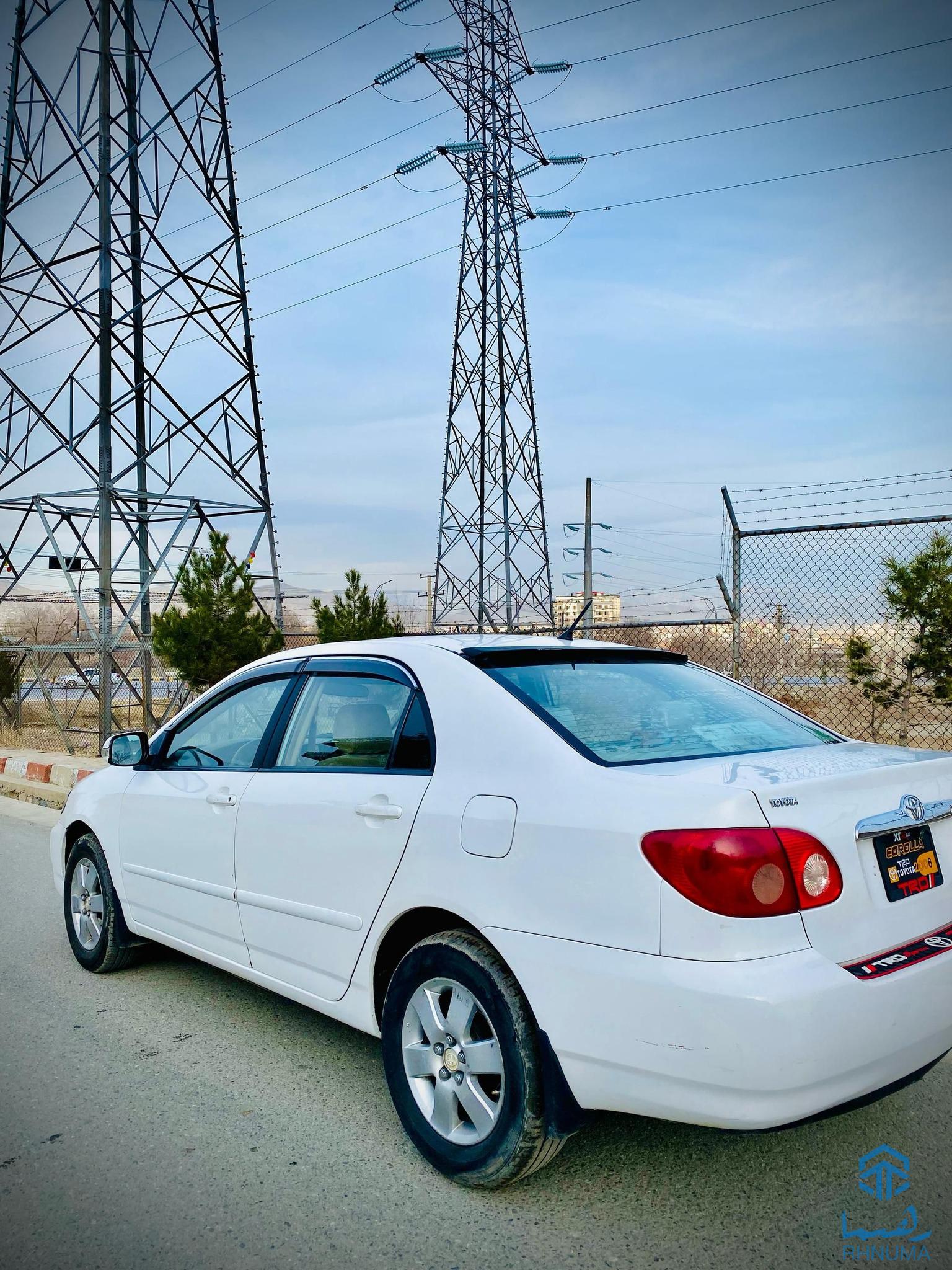 تیویتا کرولای کانادایی