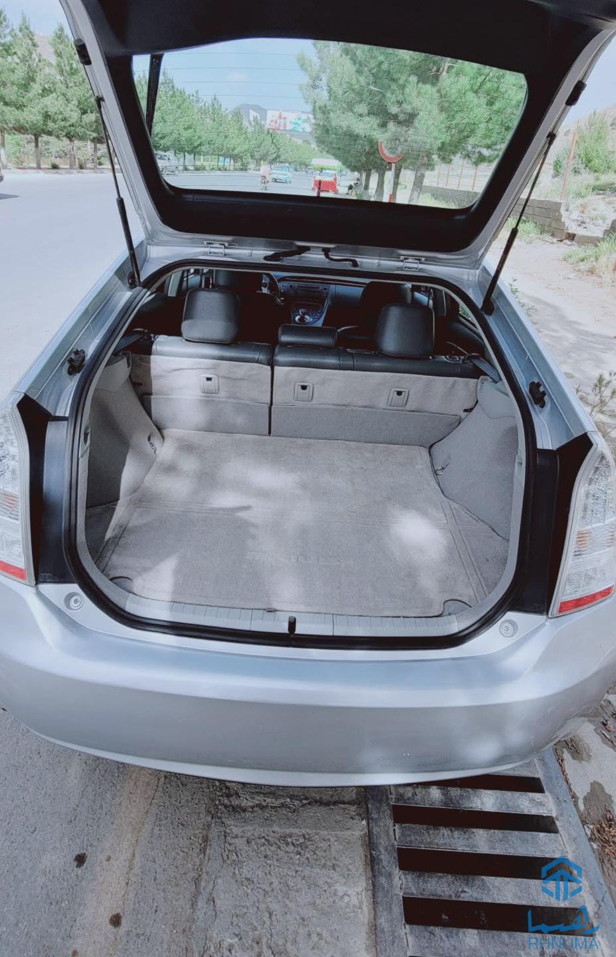 Prius Hybrid 2010