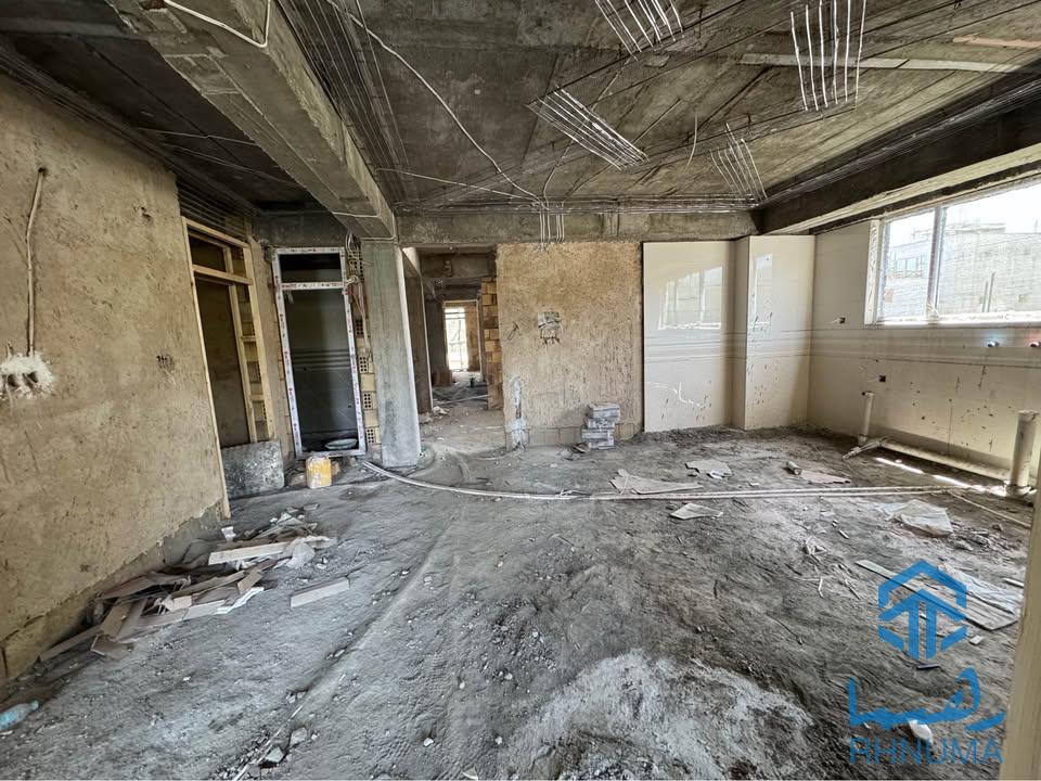 🏠 آپارتمان پیش فروش  با مساحت 120 متر مربع در بهترین موقعیت بازار لیسه مریم