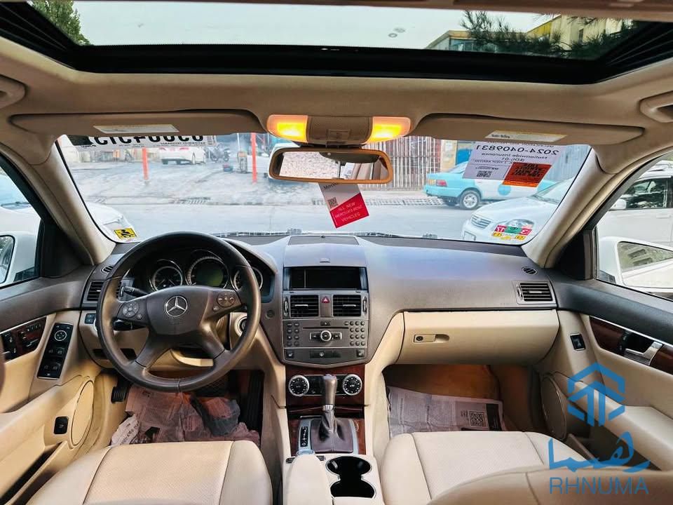 MERCIDES BENZ C300 2011 ✨️