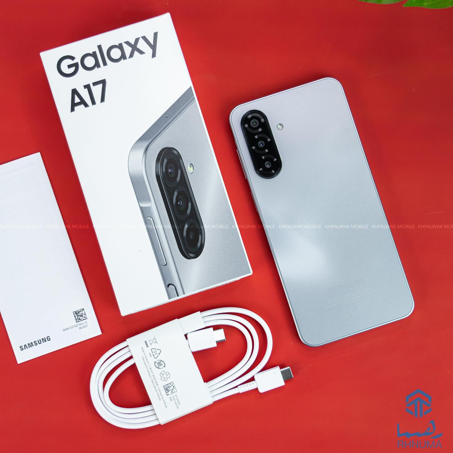 خپلواک موبایل به مناسب‌ترین قیمت محصول جدید سامسونگ Galaxy A17 را که آراسته با تسهیلات 5 جی است، به فروش گذاشته است.