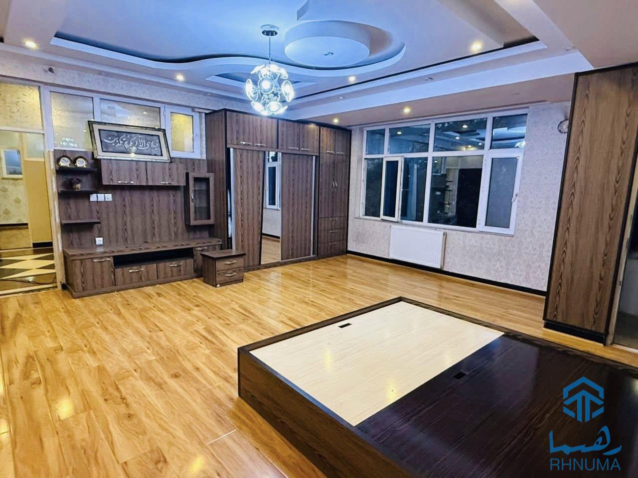 🏢 اپارتمان کرایی VIP 🔹مساحت 220 متر مربع