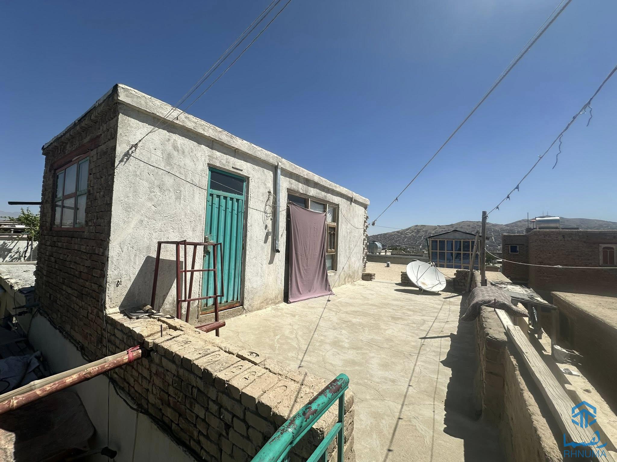 خانه  فروشی چهار اطاقه  دو نیم بسوه