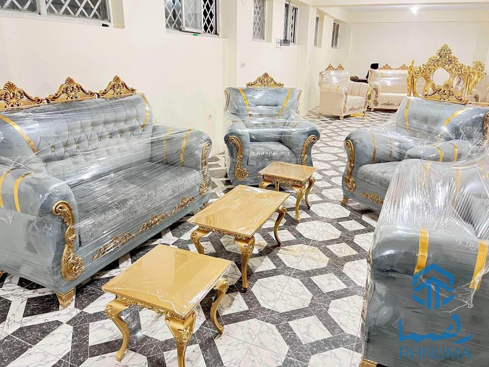 فروش یک سیت کوچ نیمه سلطنتی هفت نفره