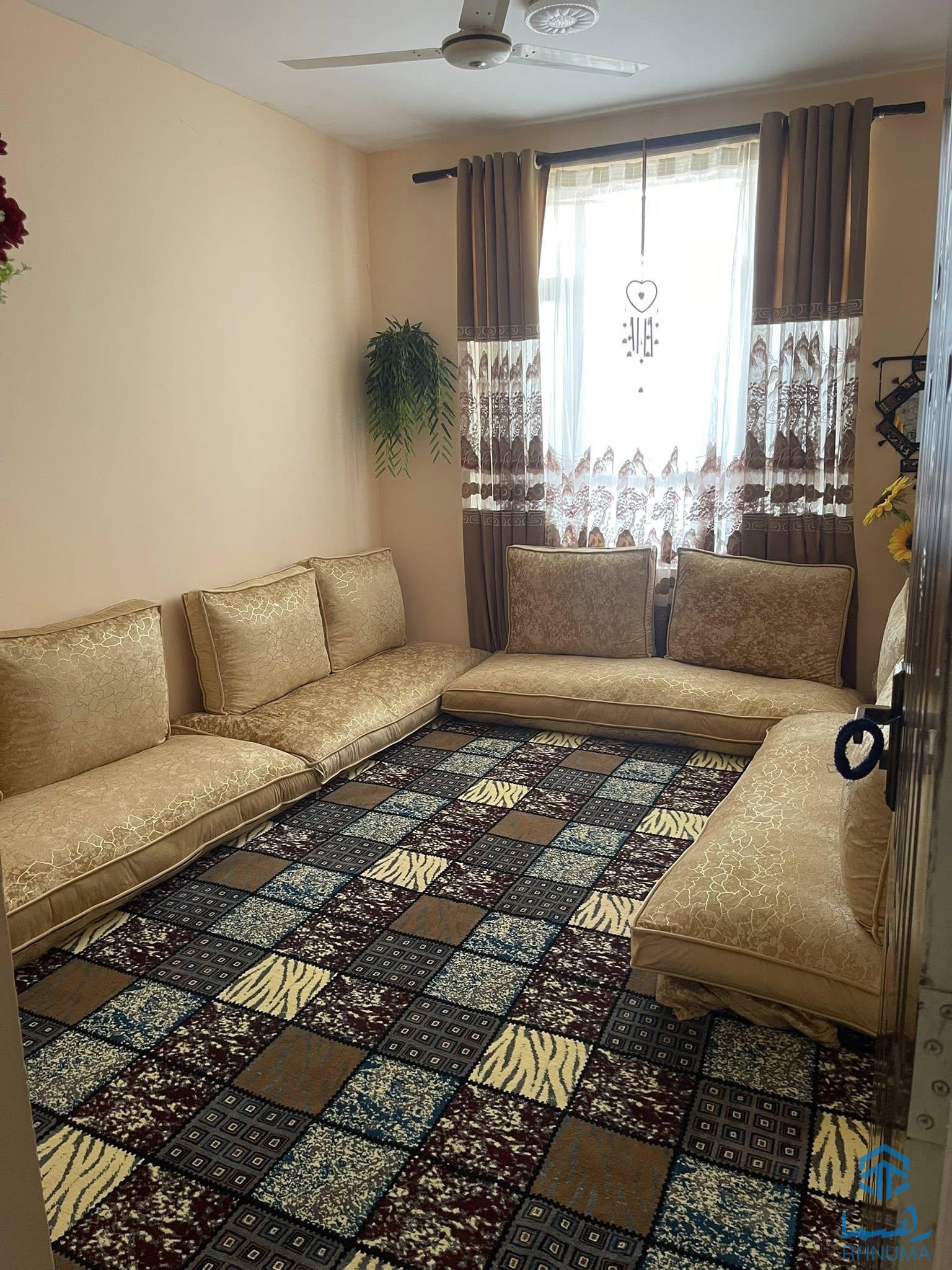 به نام خدا. یک  دربند واحد  گروی