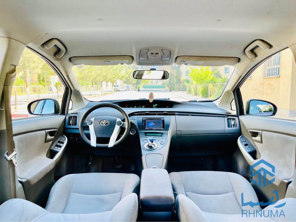 نوعیـــــــت : تیویتا  PRIUS HYBIRD