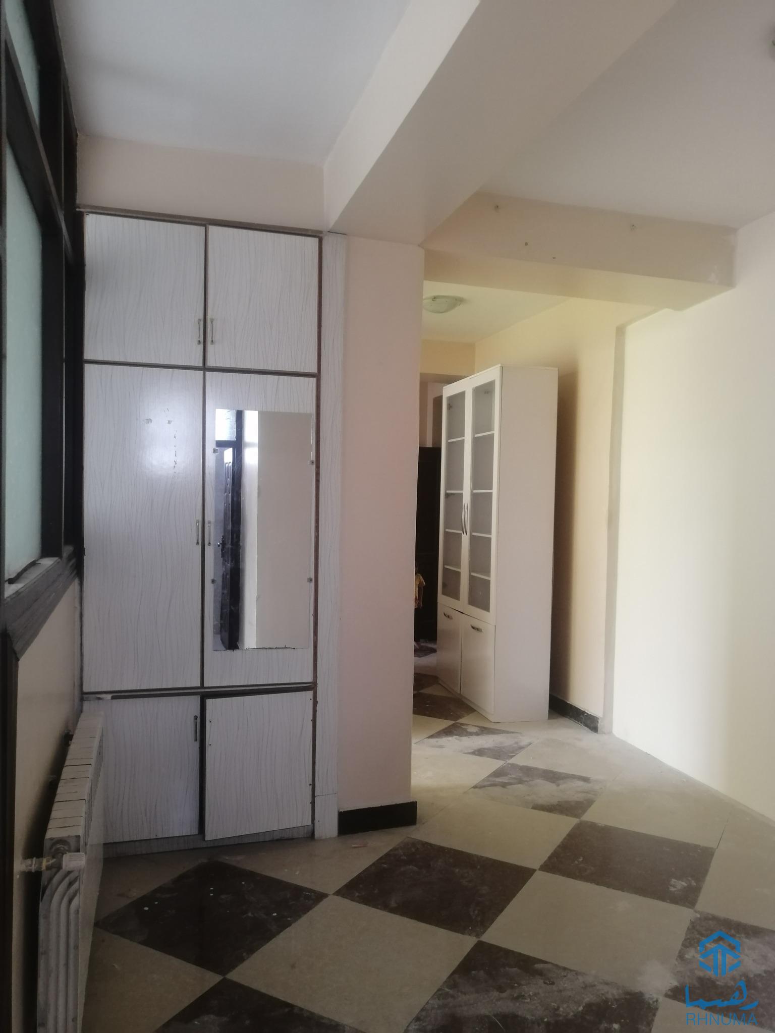 آپارتمان گرویی سه اطاقه