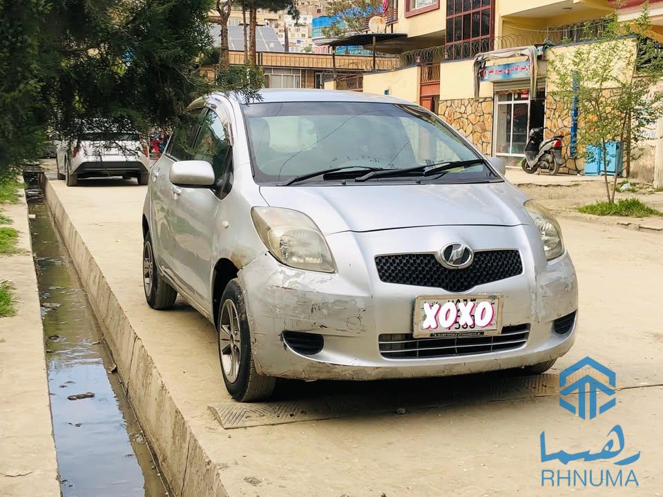 2005 Car  2005 · Small_car · Driven 50,000 kilometers