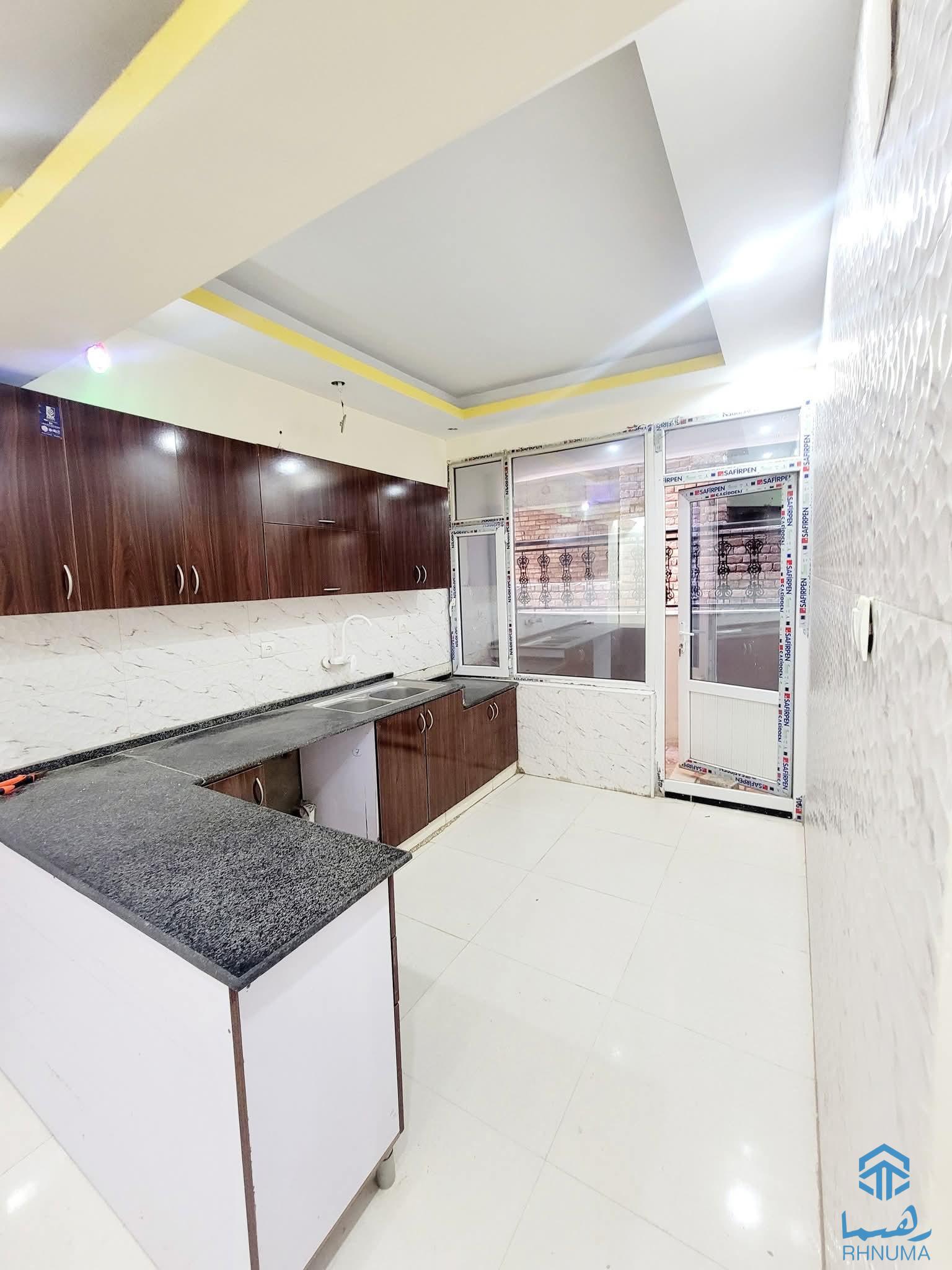🏠 آپارتمان چهار  اطاقه کرایی منزل دوم دارای لفت و مرکز گرمی