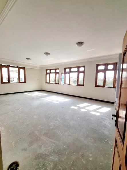 🏡 حویلی سه منزله کرایی به طور مجموعی