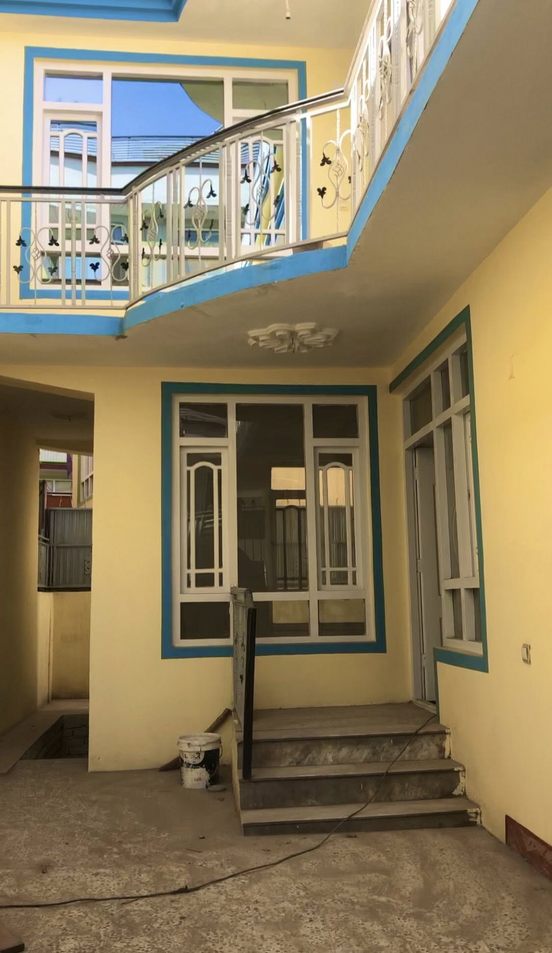 خانه فروشی سه منزله 🏠