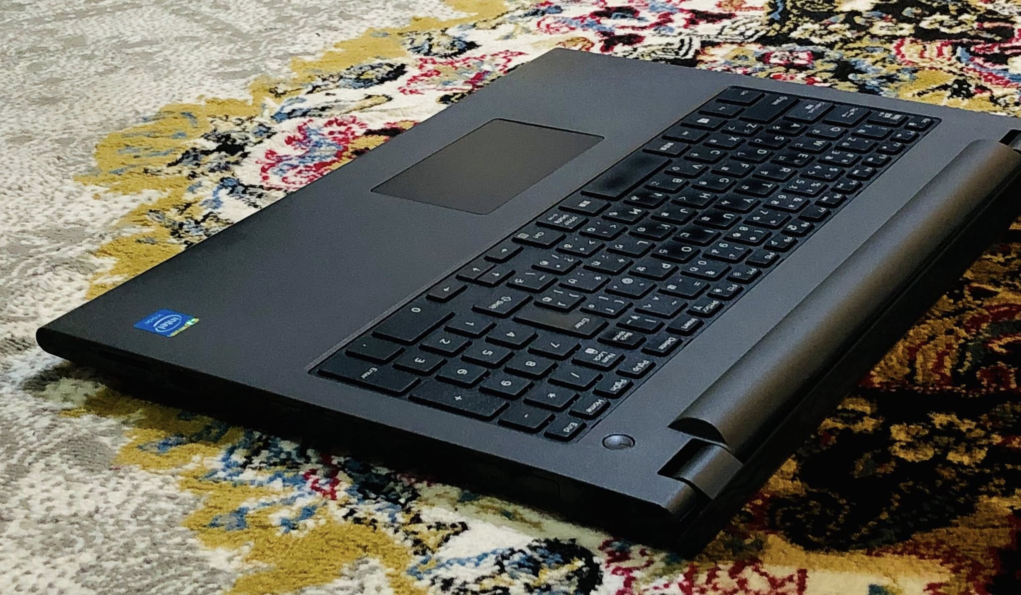 لپتاپ ذیل به این مشخصات به فروش میرسد.💻
