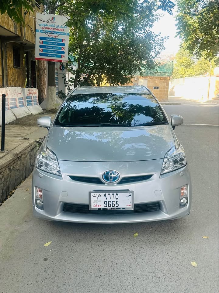 تویوتا پریوس (پریس) 2010 Toyota Prius