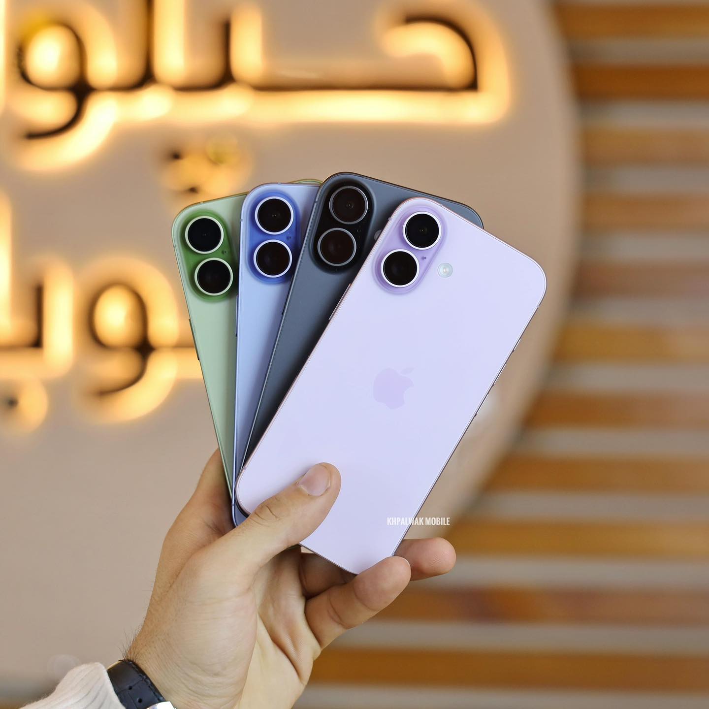 We are selling iPhone 17 promax at a very reasonable price. Like all our services, the iPhone 17 Promax is also available in original and standard quality.