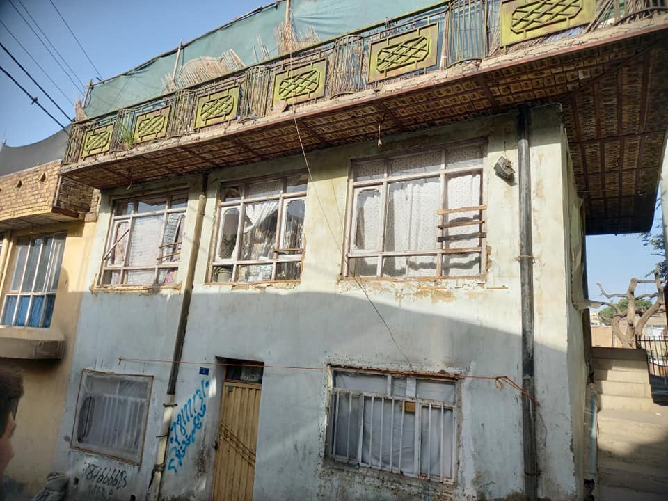 خانه فروشی عاجل سینما پامیر عقب شفاخانه ابن سینا