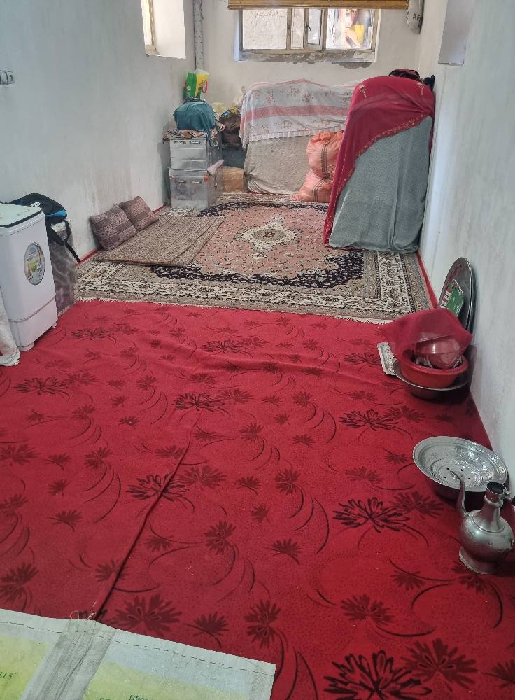 یک دربند حویلی فروشی.