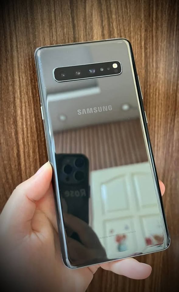 فقط فروشی       S10+5G حافظه   256   GB