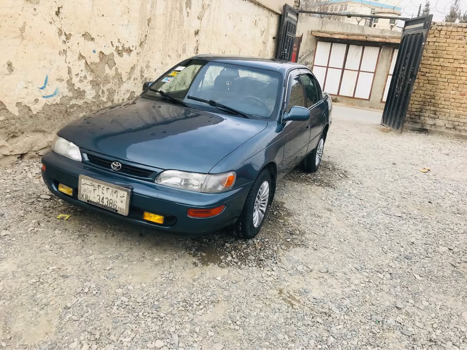 کرولا کانادایی مدل.      ۱۹۹۴