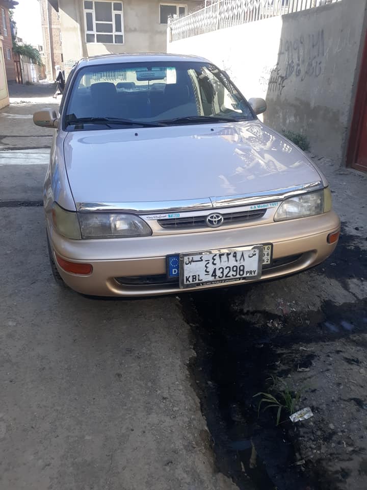 فروش یک عراده تویوتا کرولا کانادایی