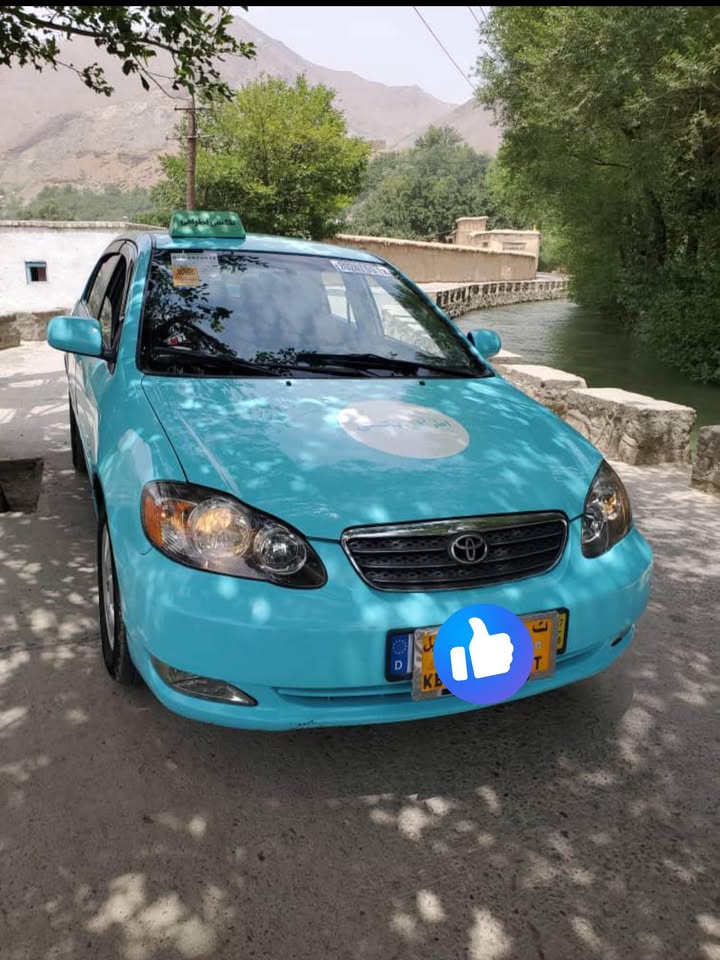 کرولای تکسی اطرافی