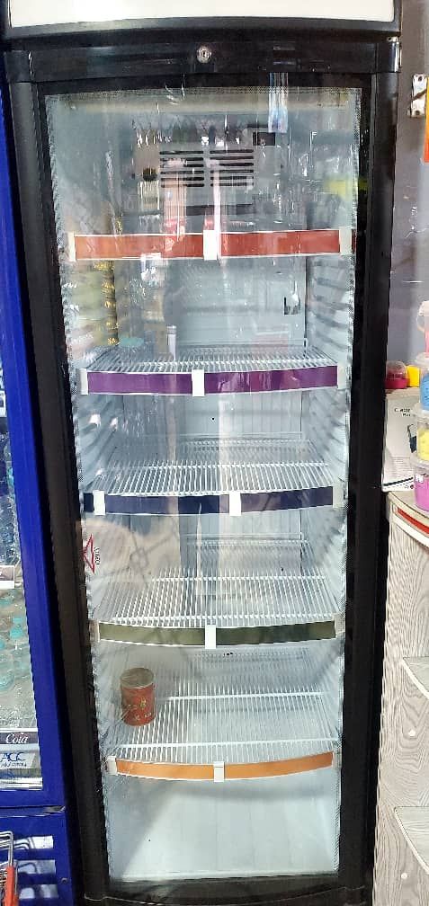 یخچال فروشی