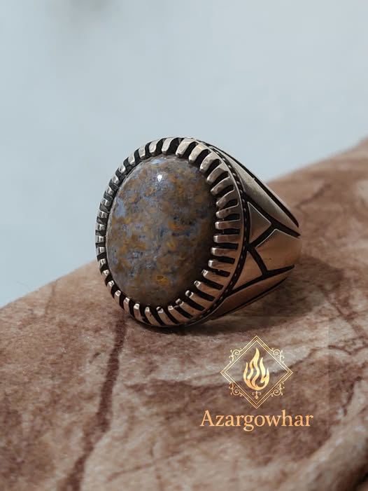 انگشتر عقیق با دیزاین و طراحی سنتی و رکاب فوق العاده 👌