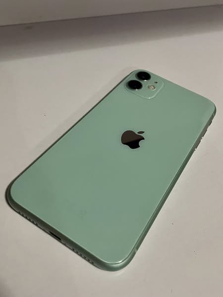 📱 *iPhone 11 – حافظه 128GB*