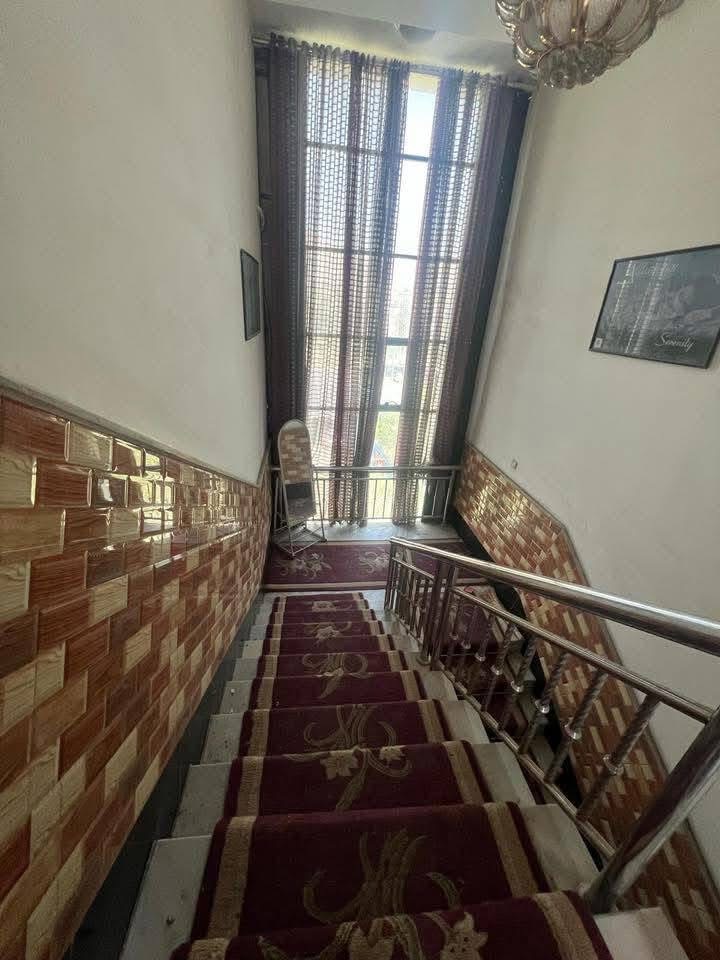 اپارتمان کرایی عاجل تخت بام دار