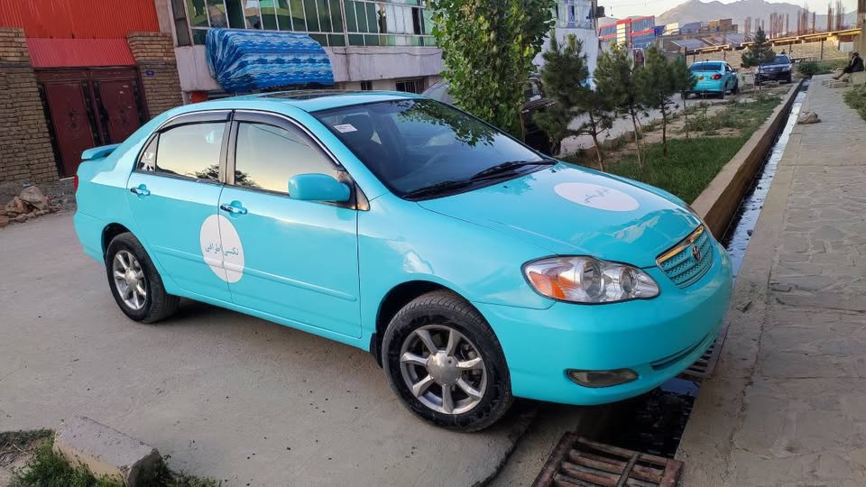 2005 model Canadian corolla