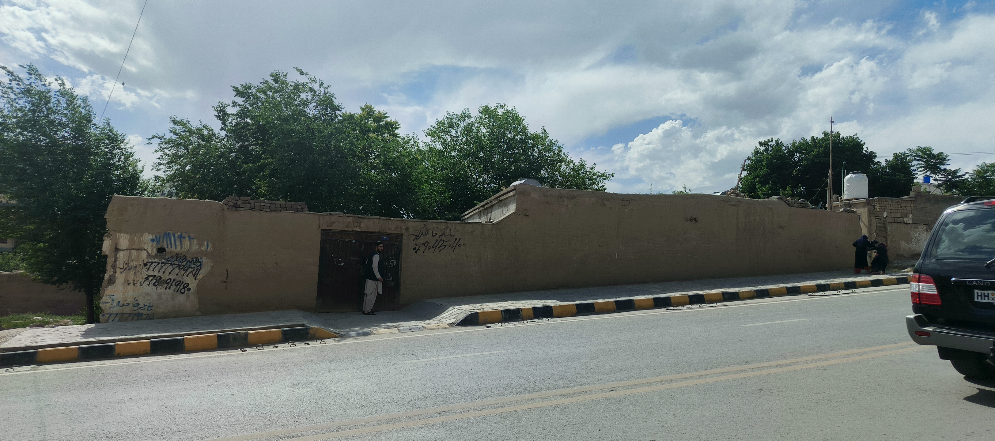یک نمره حویلی به مساحت ۲۳۵ متر مربع واقع شیر پور