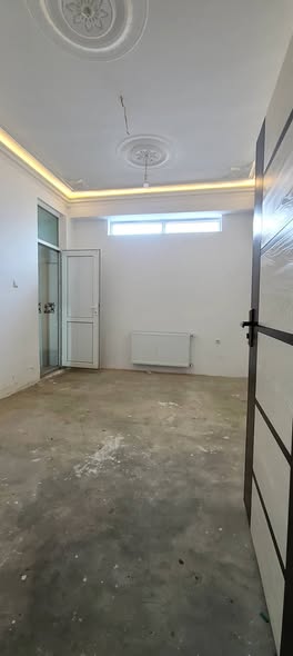 آپارتمان 5 اطاقه  کرایی