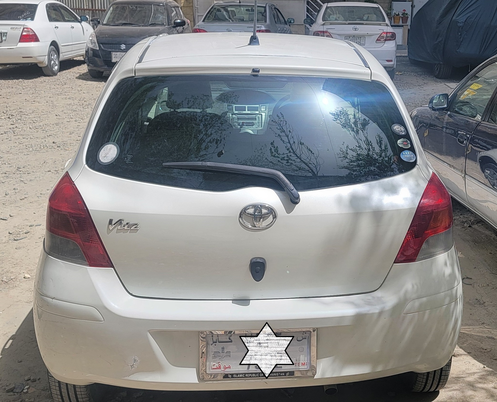 موتر فروشی ویتز Toyota Vitz