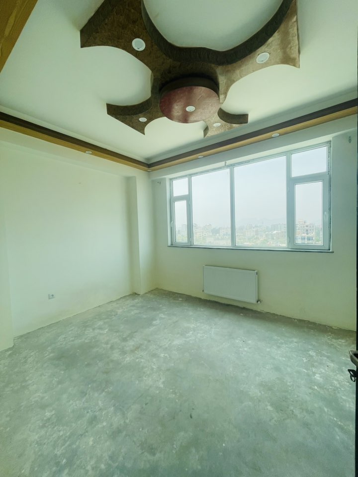 آپارتمان سه اطاقه مفشن گرویی