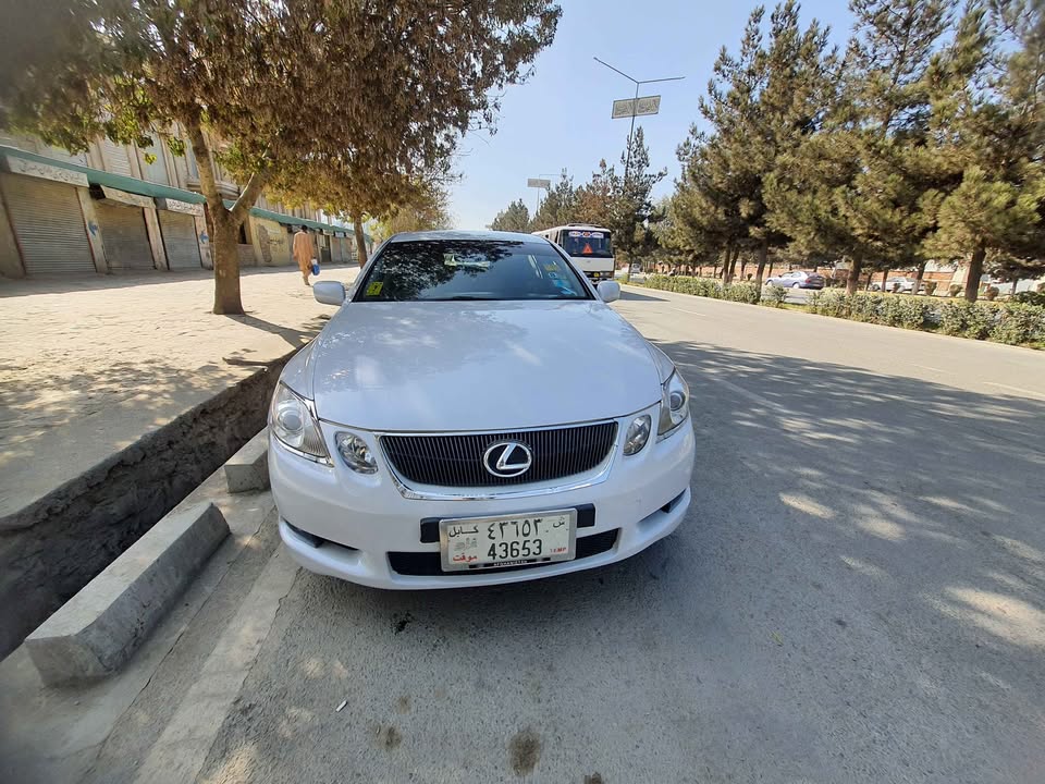 فروش یک عراده موتر لکسس lexuss GS300