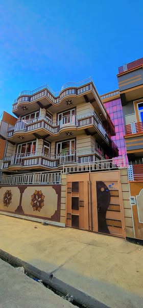 🔰 تعمیر فروشی سه منزله کانکریتی