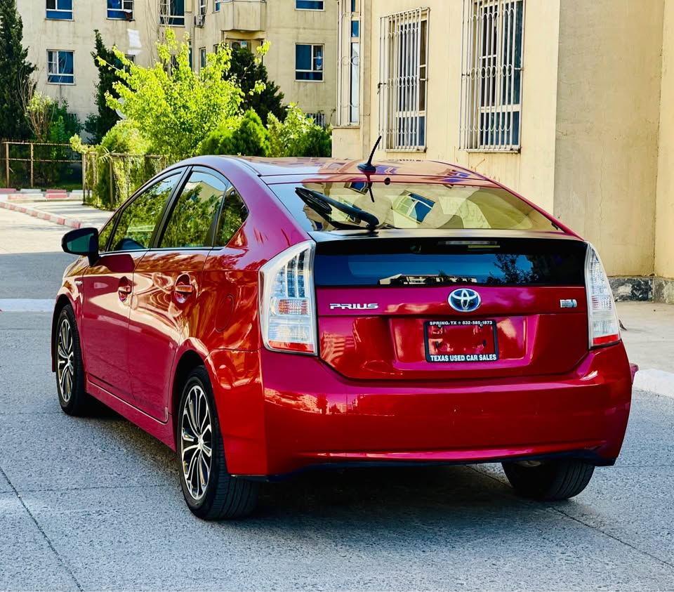 نوعیـــــــت : تیویتا  PRIUS HYBIRD