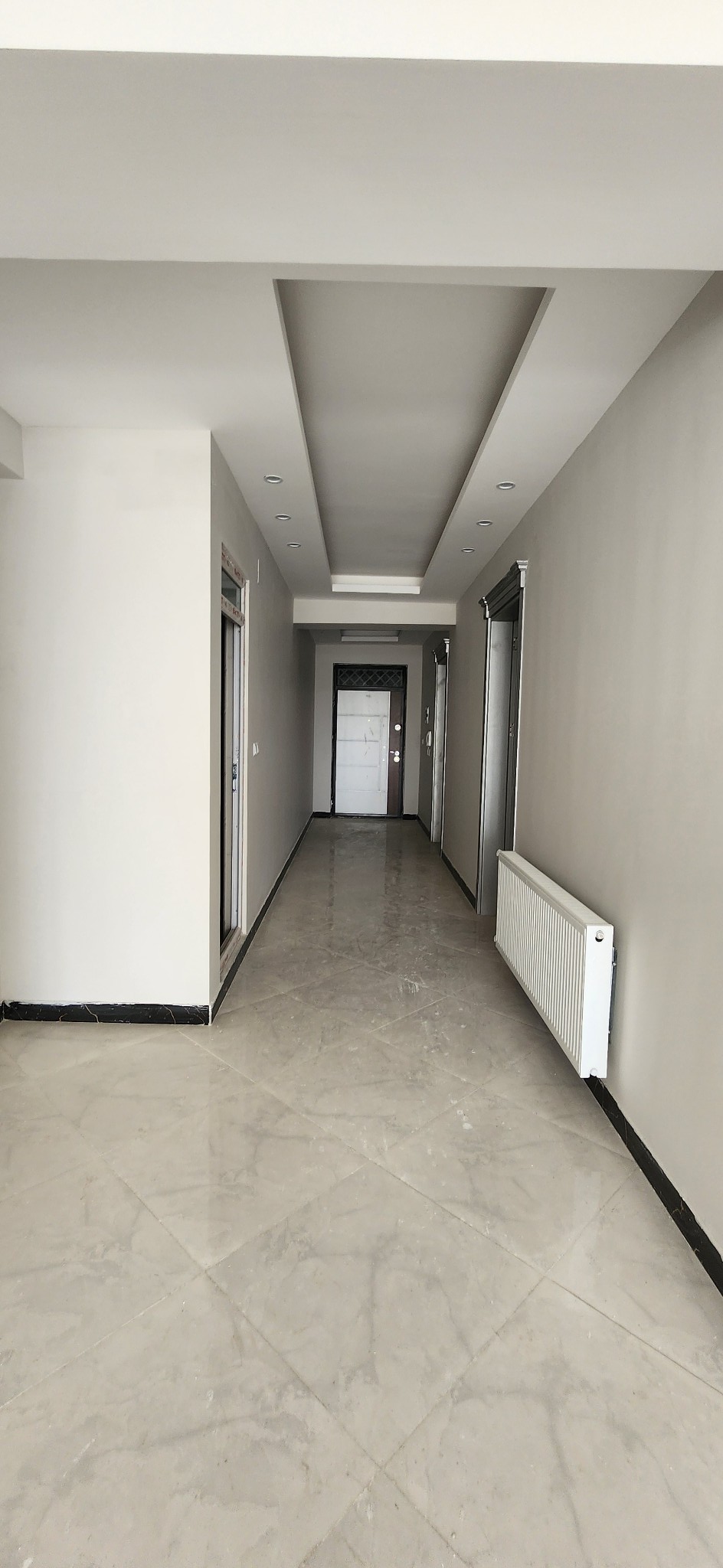 🔰آپارتمان فروشی سه اطاقه تخت بام دار