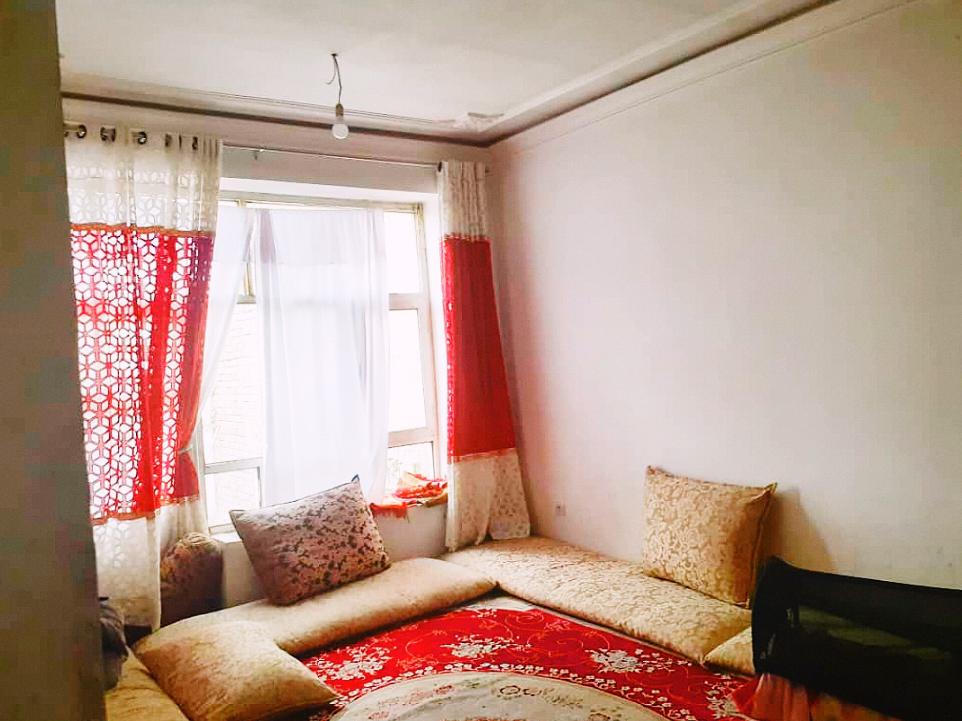 🏡 خانه کرایی – موقعیت عالی در ناحیه هشتم، قلعچه پل سفید